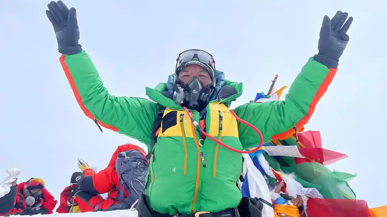 Everest Summit Kami Rita